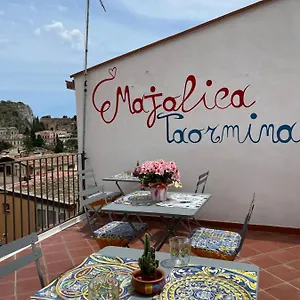 majolica-taormina.taorminaitalyhotels.com/