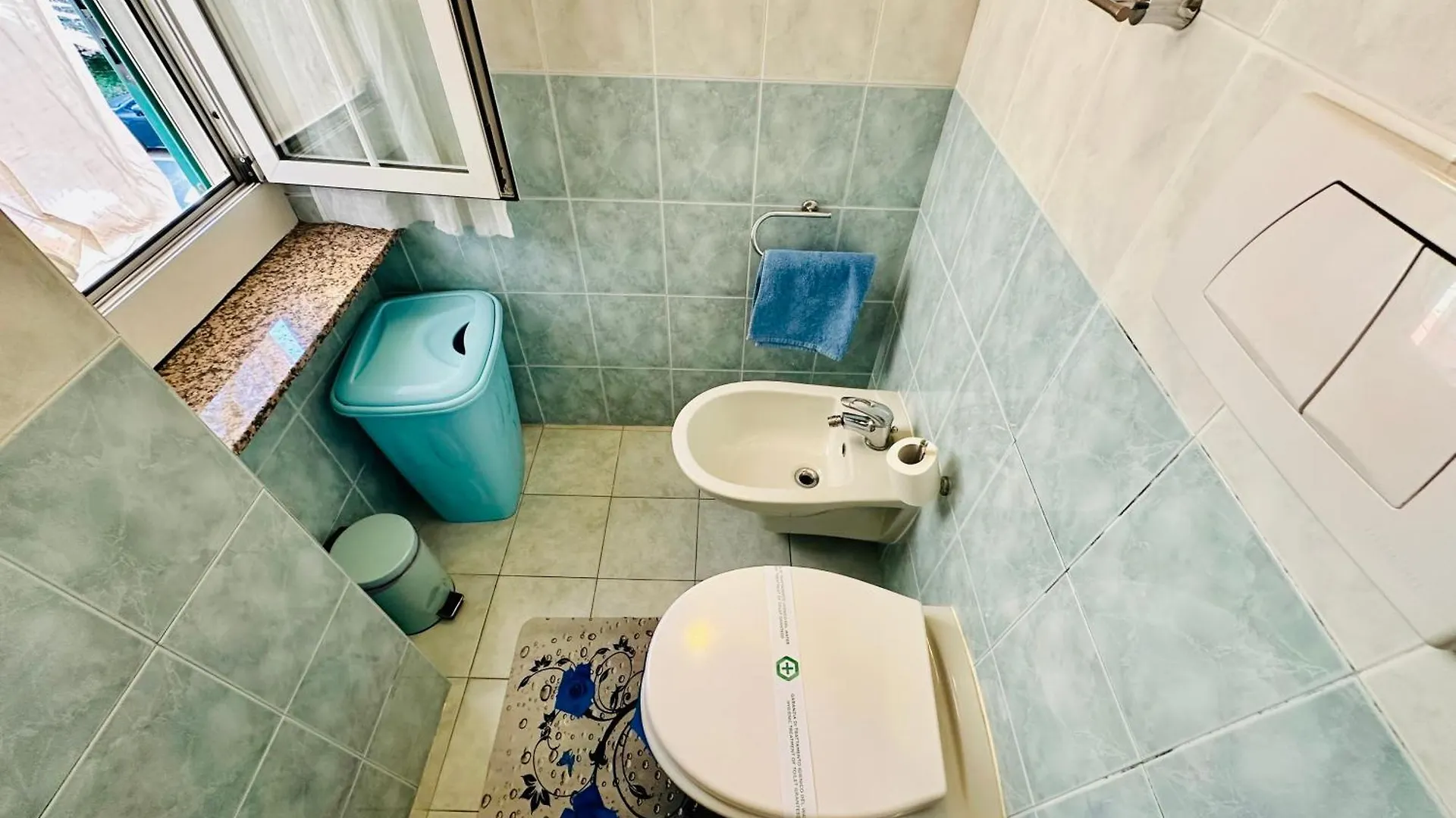 The Comfort Apartment La Spezia Couette-café